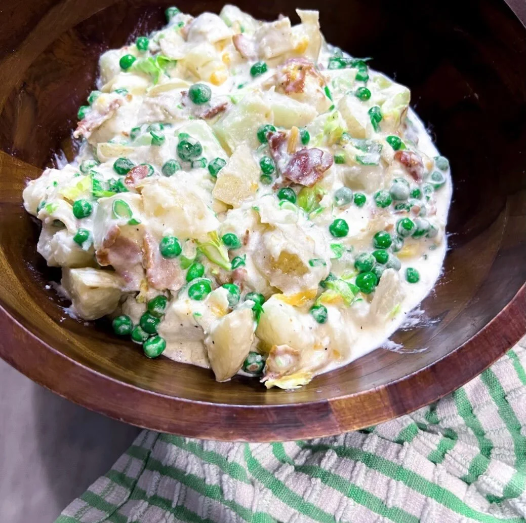 Add this warm spring potato salad to your Easter line up and you won't be disappointed...

full recipe on lindsayEats.com
link in bio @_lindsayeats_ 

#potatosalad #easter #peas #prosciutto #lindsayEats