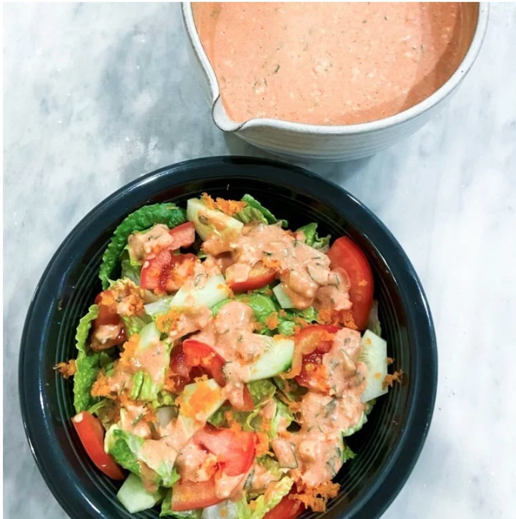 IMHO thousand island dressing makes the perfect house salad...

1/2 c avocado mayo
1 t paprika
1/2 c ketchup
1 T honey
2 T water
2 T chopped dill pickles
1 t dijon mustard
2 T apple cider vinegar
1/2 t celery salt
1/4 t worcestershire 
1 T chopped it