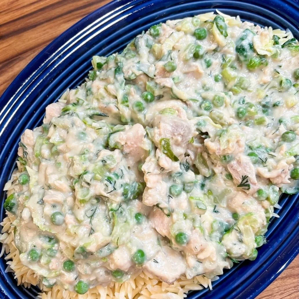Steve's tuna... the pasta edition. #iykyk 

full recipe on lindsayEats.com
link in bio @_lindsayeats_ 

#tuna #pasta #peas #lindsayEats
