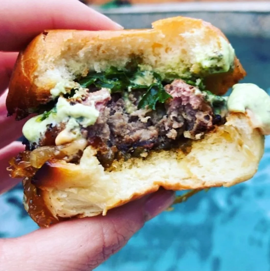 These ground brisket sliders with caramelized shallots and whipped goat cheese are calling my name... you?

full recipe on lindsayEats.com
@_lindsayeats_ 

#sliders #brisket #goatcheese #shallots #lindsayEats