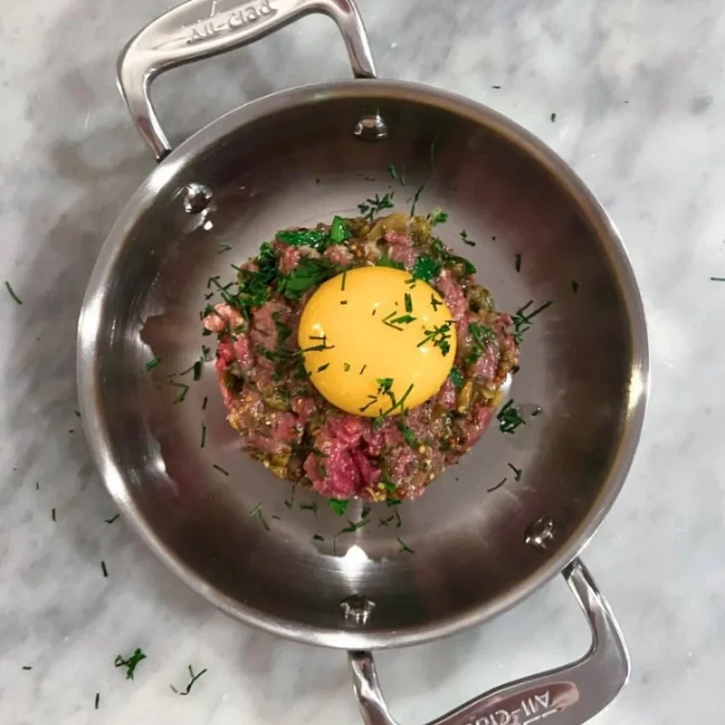 Currently steak tartare is my current craving (hello iron deficiency)... and while debating where to go next week to get some, at least I can make it at home.

Where's your fav tartare in San Diego?

full recipe on lindsayEats.com
link in bio @_linds