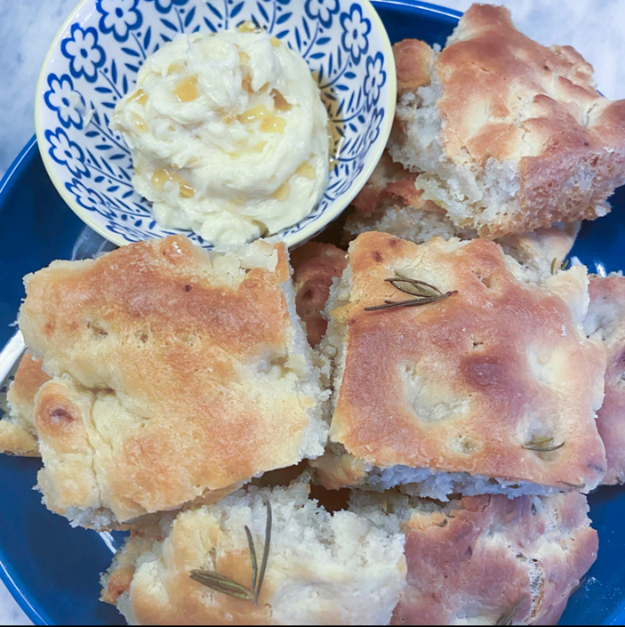 rosemary and garlic focaccia bread with honey butter — lindsayEats.