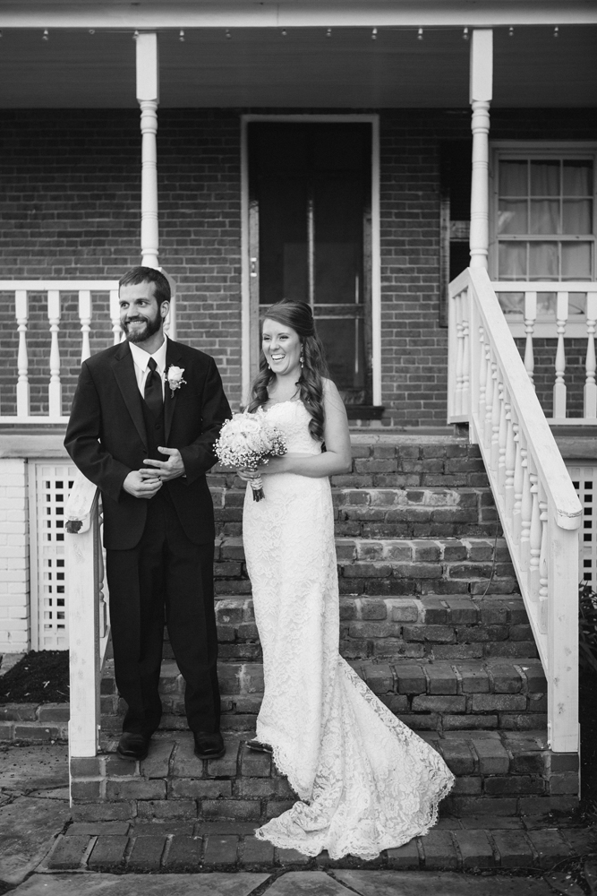creative_natural_light_wedding_photographer_Kentucky.jpg