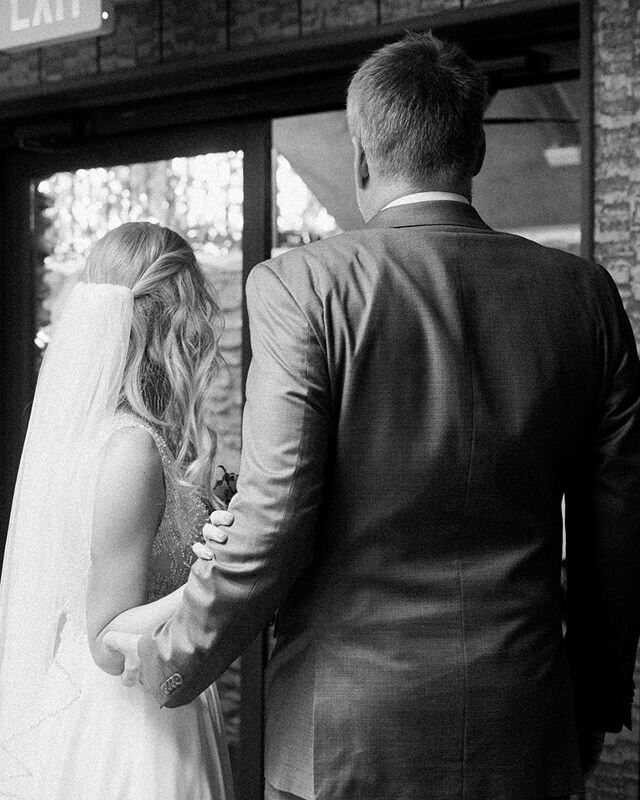 Daughter and father right before they walk down the aisle. I love these moments especially when I think of Gabe and our girls doing this someday. 💛 (photo cred 📷: @gabelawson)