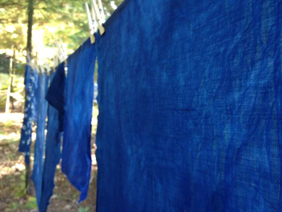 Indigo Moments, Detail
