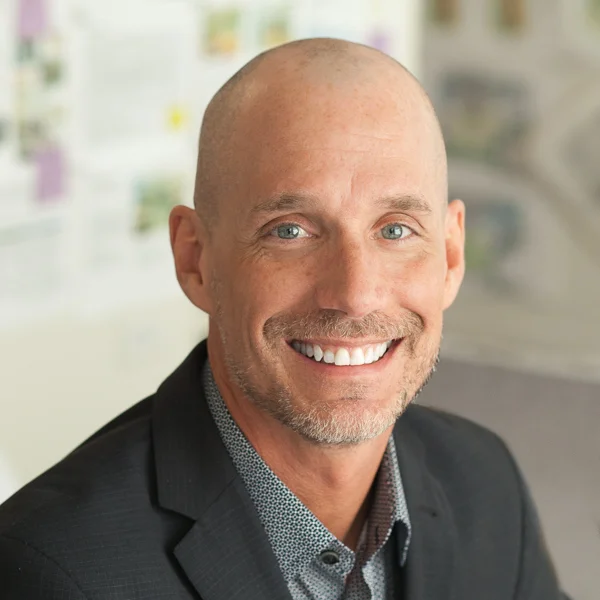 Brien McDaniel is Director of Communications at FXCollaborative.