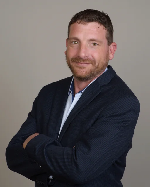 Tim Spiegelglass.jpg