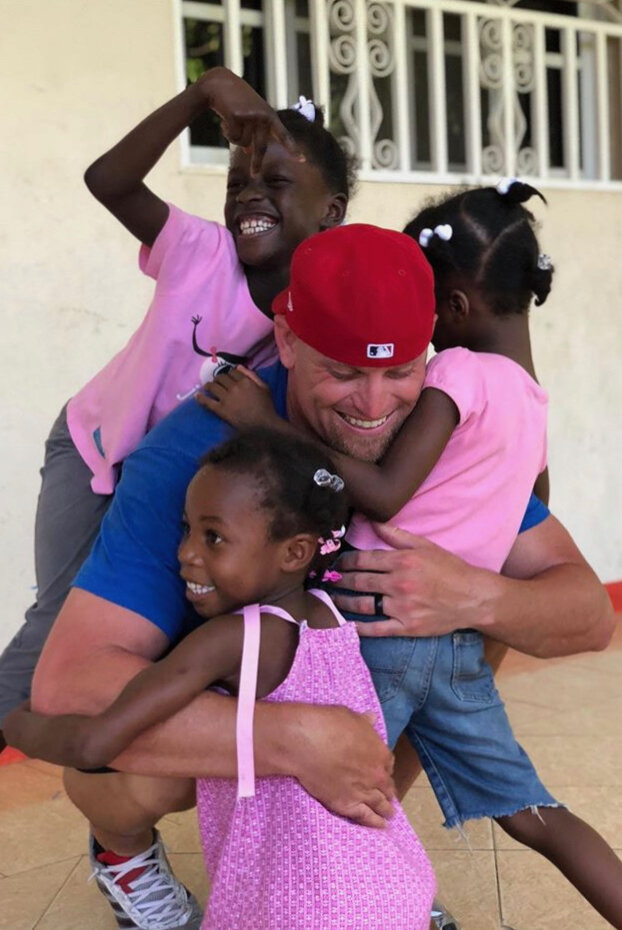 Former Cardinals Pitcher Makes Off-the-Field Impact in Haiti and St. Louis  — Plotlines, Writing, PR
