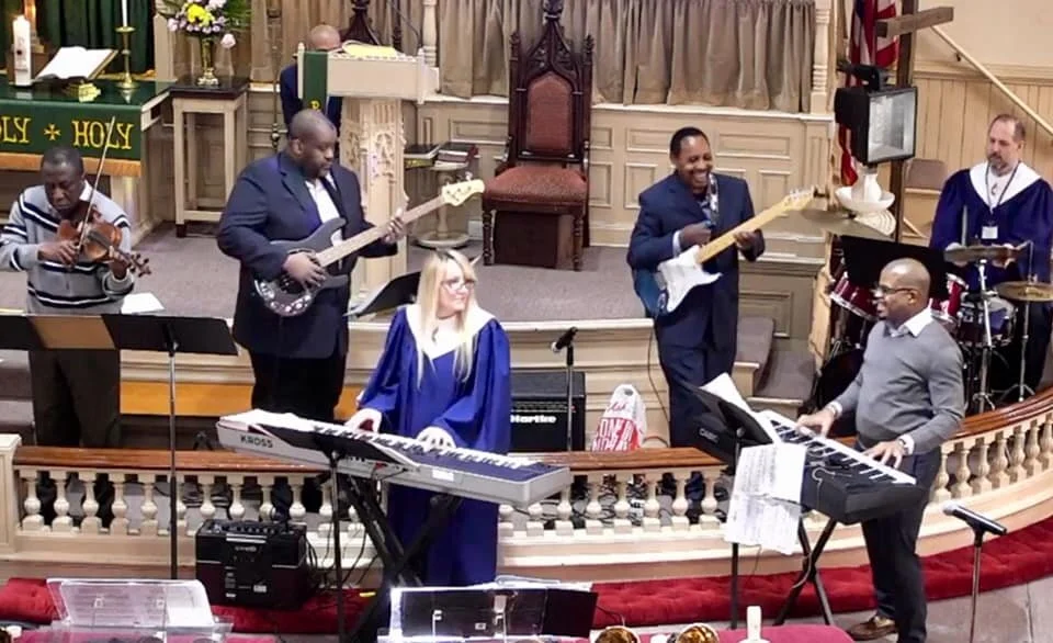Band_2.jpg