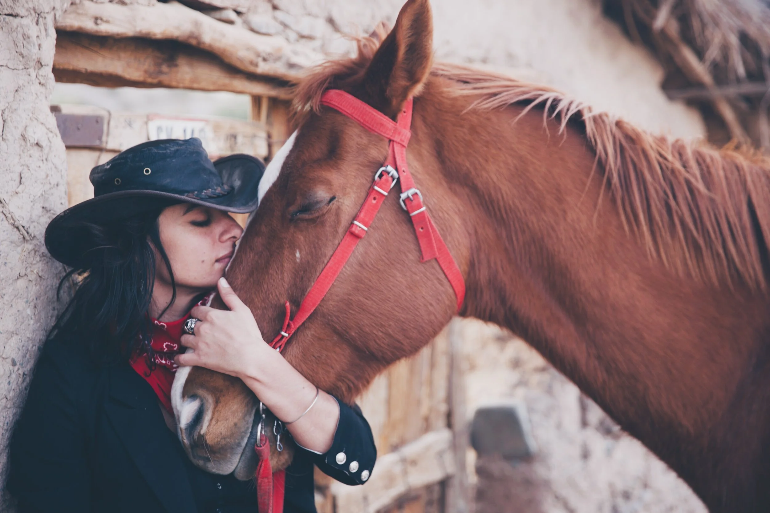 i-choose-to-collect-memories-instead-of-things-author-is-elena-levon-choose-memories-not-things-inspirational-quotes-motivational-life-elena-levon-bolivia-butch-sundance-kid-76.JPG