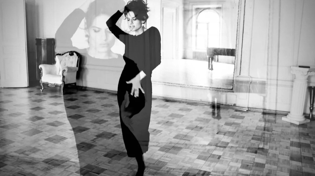 ELENA+LEVON+MODELING+ACTING+FINE+ART+PHOTOGRAPHY+STYLE+POET+ACTS++-+39+of+41.jpg