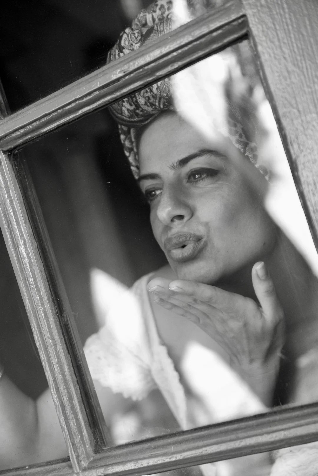 ELENA LEVON MODELING ACTING FINE ART PHOTOGRAPHY STYLE POET ACTS  - 5 of 41.jpeg