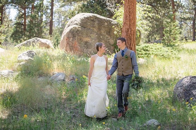 Just married and walking through the mountains... life is good ⛰
.
.
.
.
.
.
.
.
.
#stevieferreiraphotography #wedding #brideandgroom #weddingday #justmarried #justengaged #engaged #shesaidyes #isaidyes #denverweddingphotographer #coloradoweddingphot