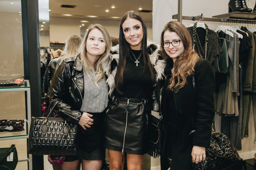 Jade Beuter, Manoela Taques e Mariana Muchaki