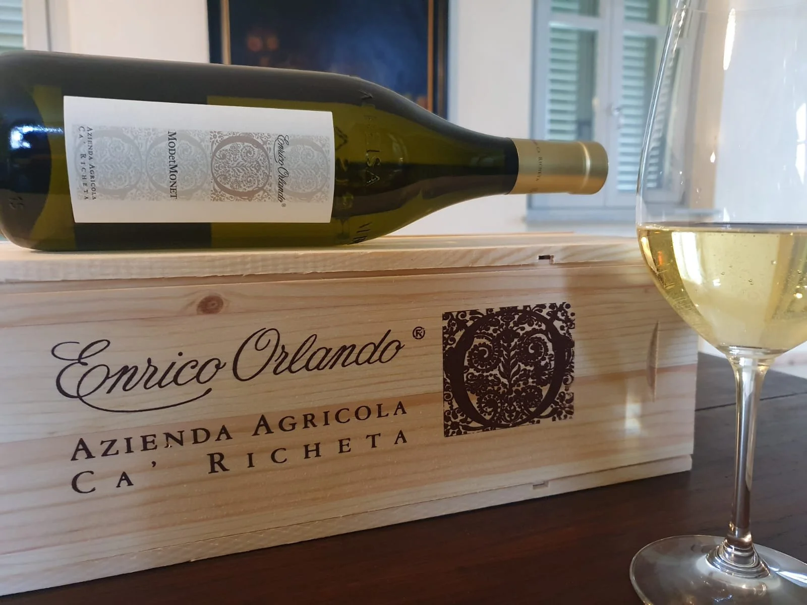 Vino Bianco ModetMonet bottiglia-bottle.jpeg