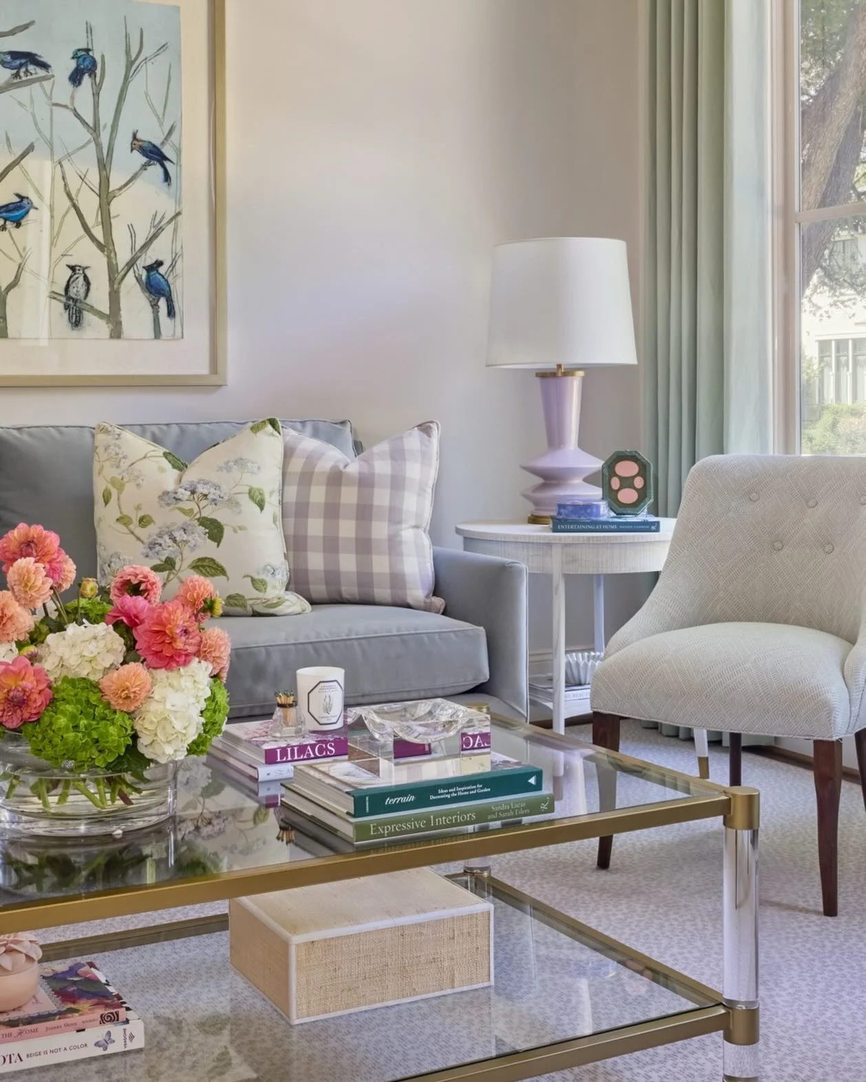 All hands on check #amandasimmonsinteriors #houstondesigner