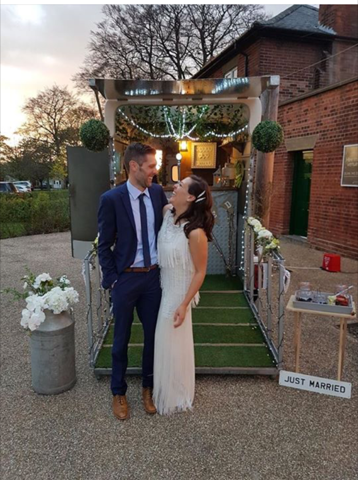 We didn't manage to capture the newly weds on their special day but did catch the brotherly sisterly love.