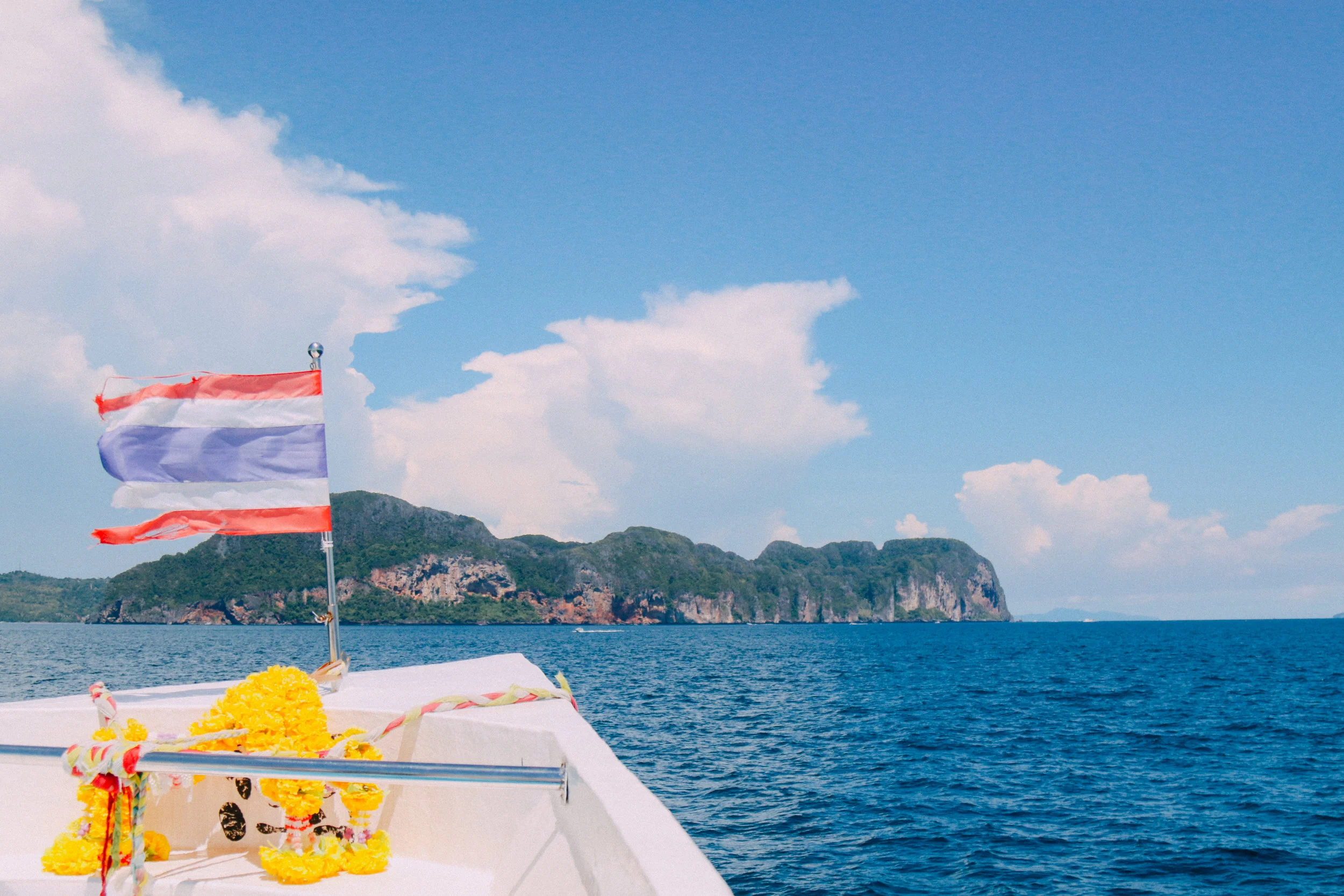 phiphi.jpg