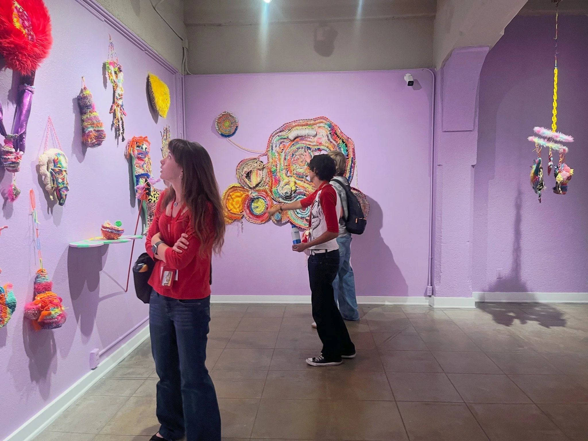 CSSSA Visual Arts students visited @thecheechcenter! Students in @haniehkhatibi's class got to explore the center's current exhibitions, learning about and drawing inspiration from the hundreds of pieces of art on display. Thanks to Hanieh Khatibi fo