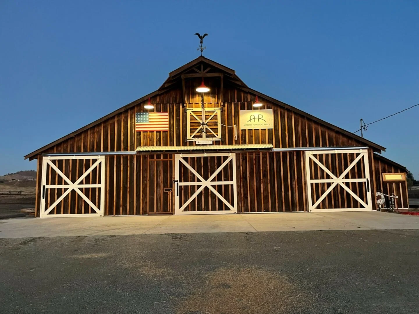 barn.jpg