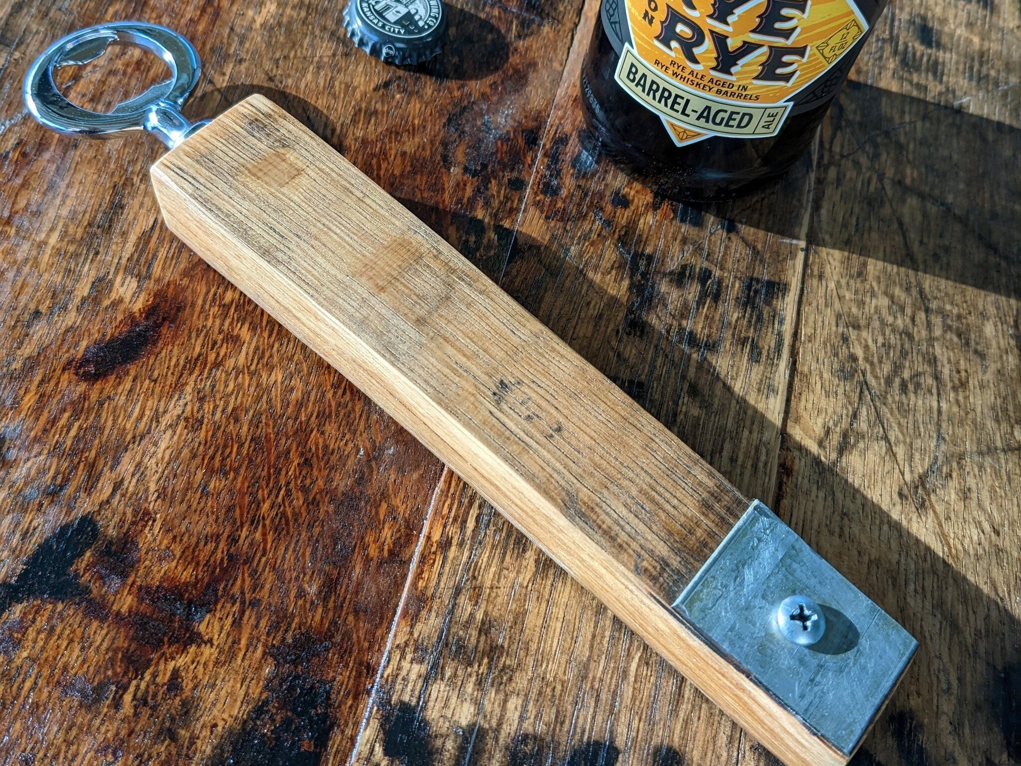 Handmade barrel bottle opener! Made from a real wine barrel. Easy and perfect gift with free shipping!  #winebarrel #bottleopener #barrelstave #handmadebottleopner 

https://www.leafandknot.com/home-bar/barrel-stave-bottle-opener