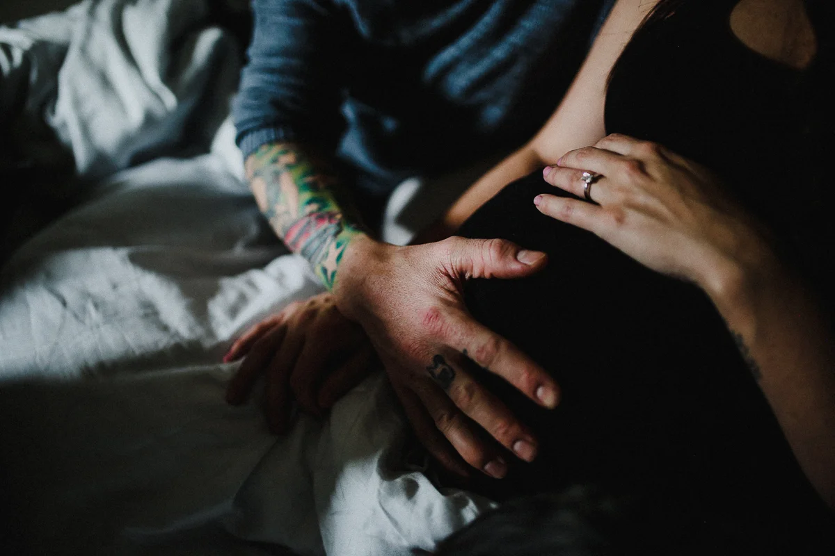 Sydney-Maternity-photography-at-home-10