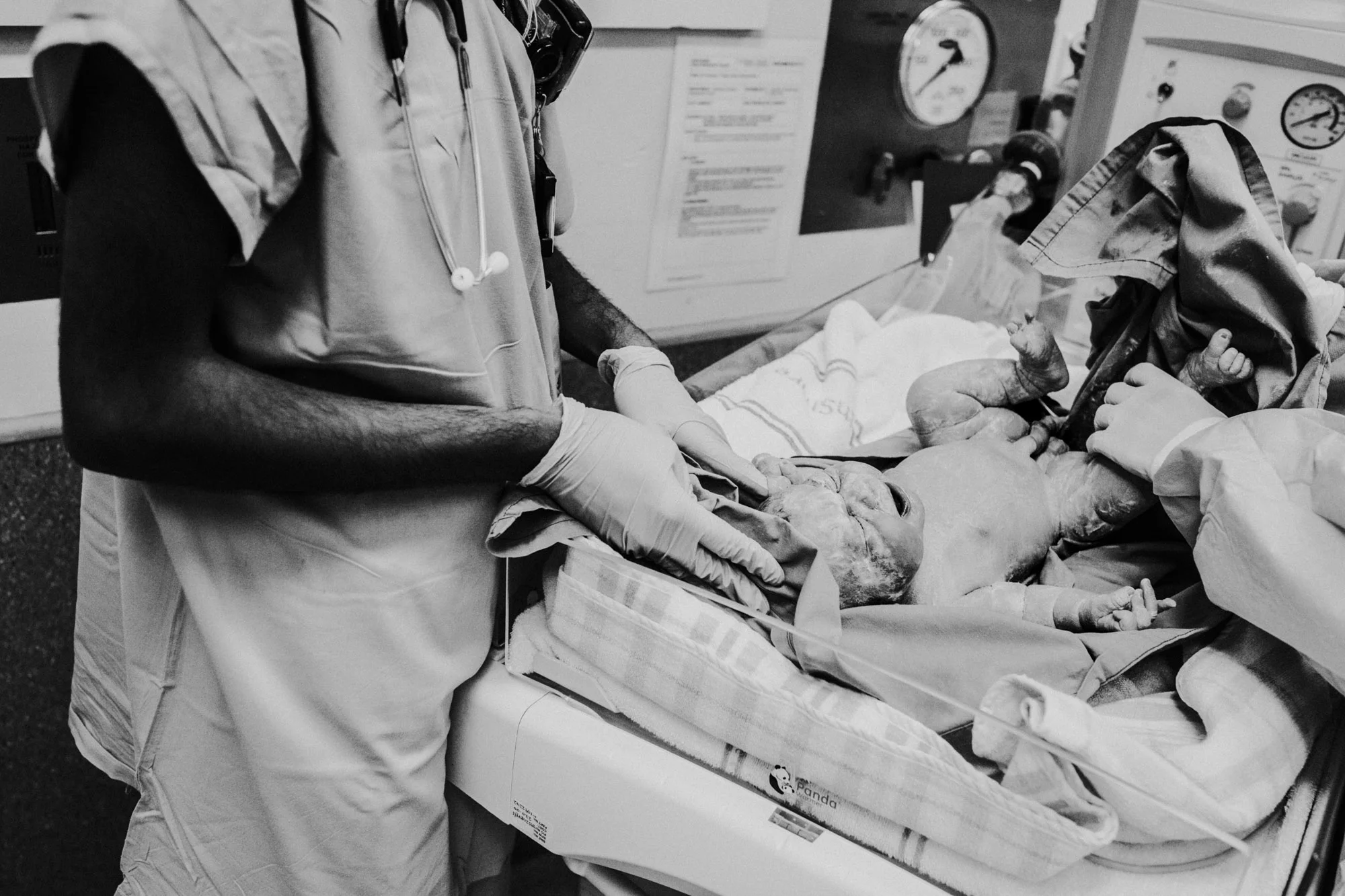 justine-curran-newborn-birth-photography-11.jpg