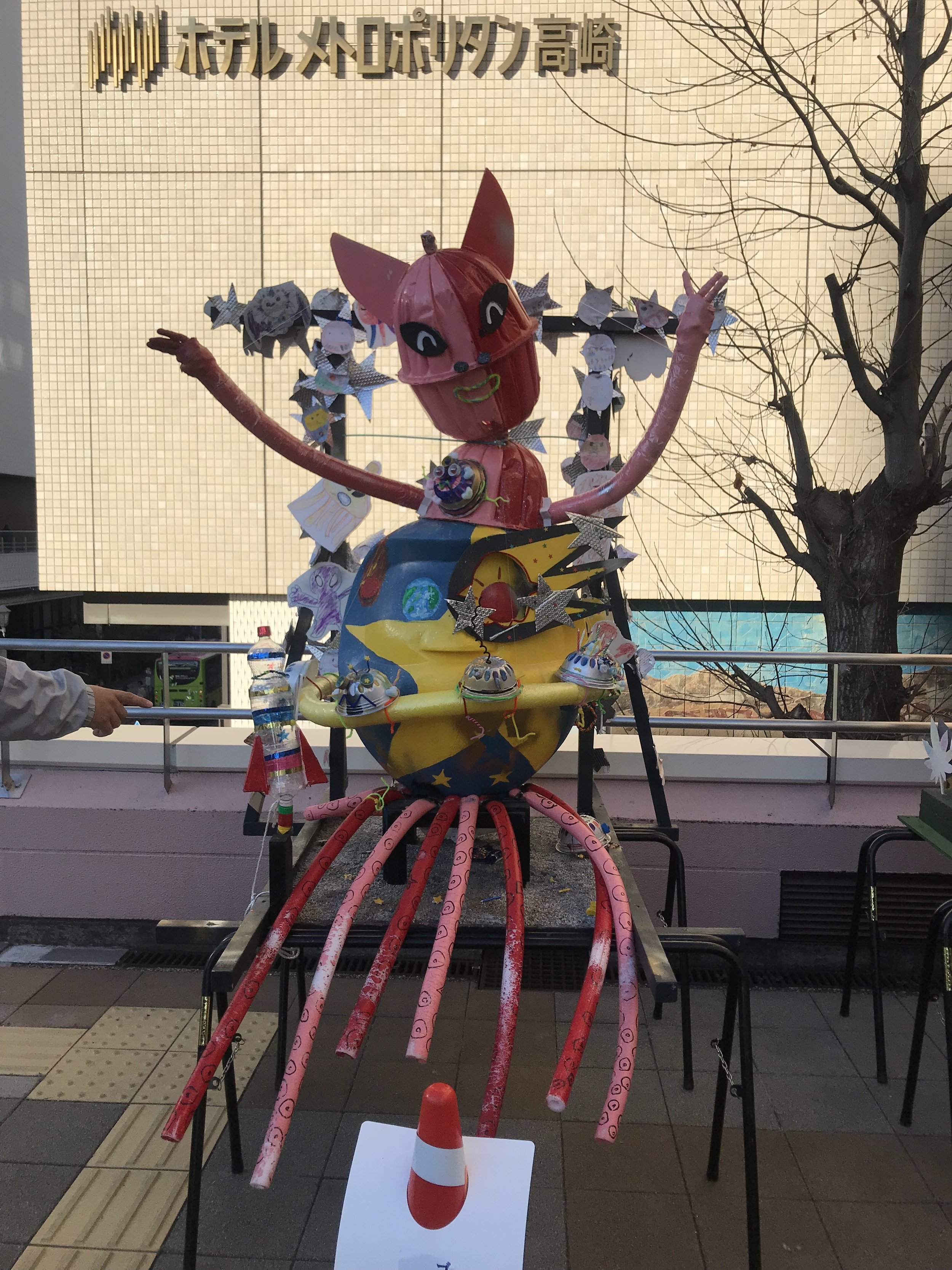 To Pay or Not To Pay To Submit