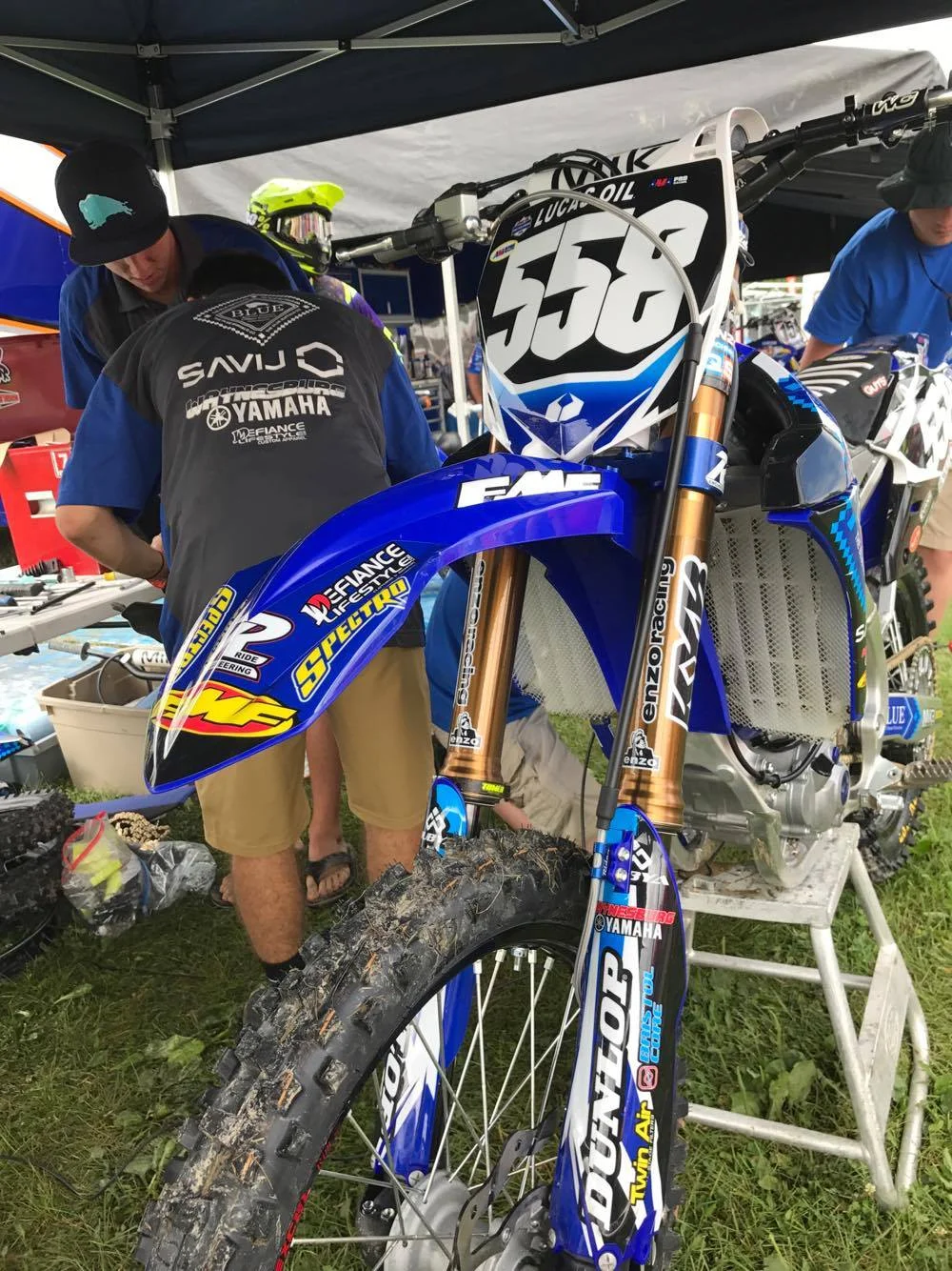 Jerry Robins bike had a few issues that caused him some headaches at last weekends race. Despite the small set backs the team was in great spirits and will improve for future races down the lines. Be sure to keep an eye on these guys, they should be able to turn some heads.