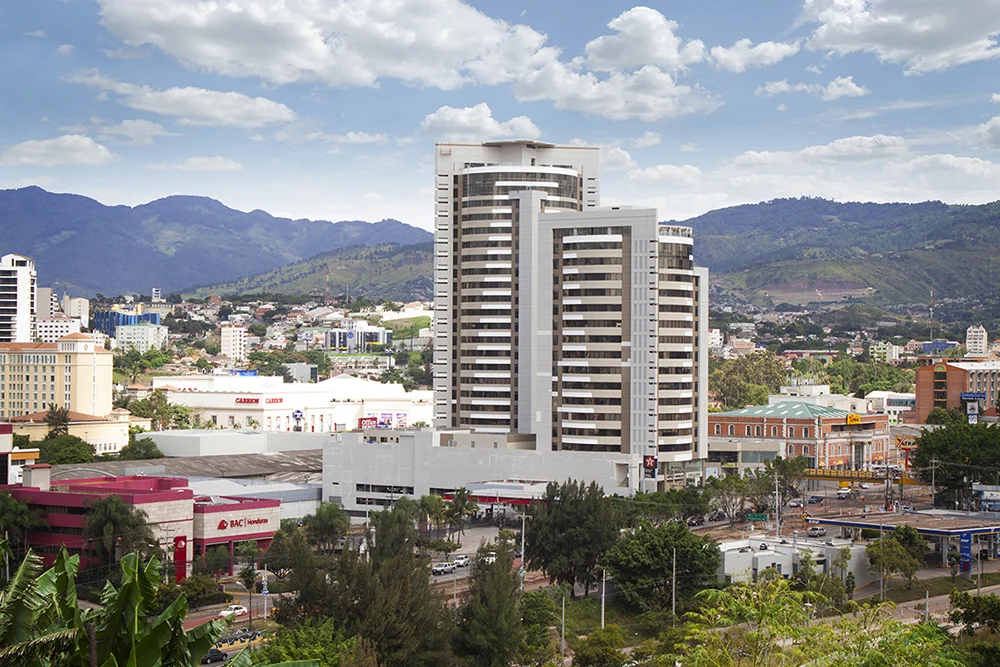 METRÓPOLIS