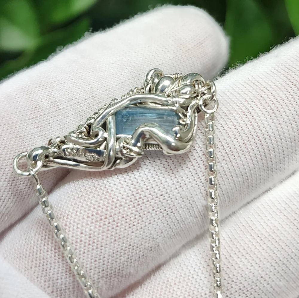 Aquamarine Bracelet — Miles McDonald - The Art of Wire