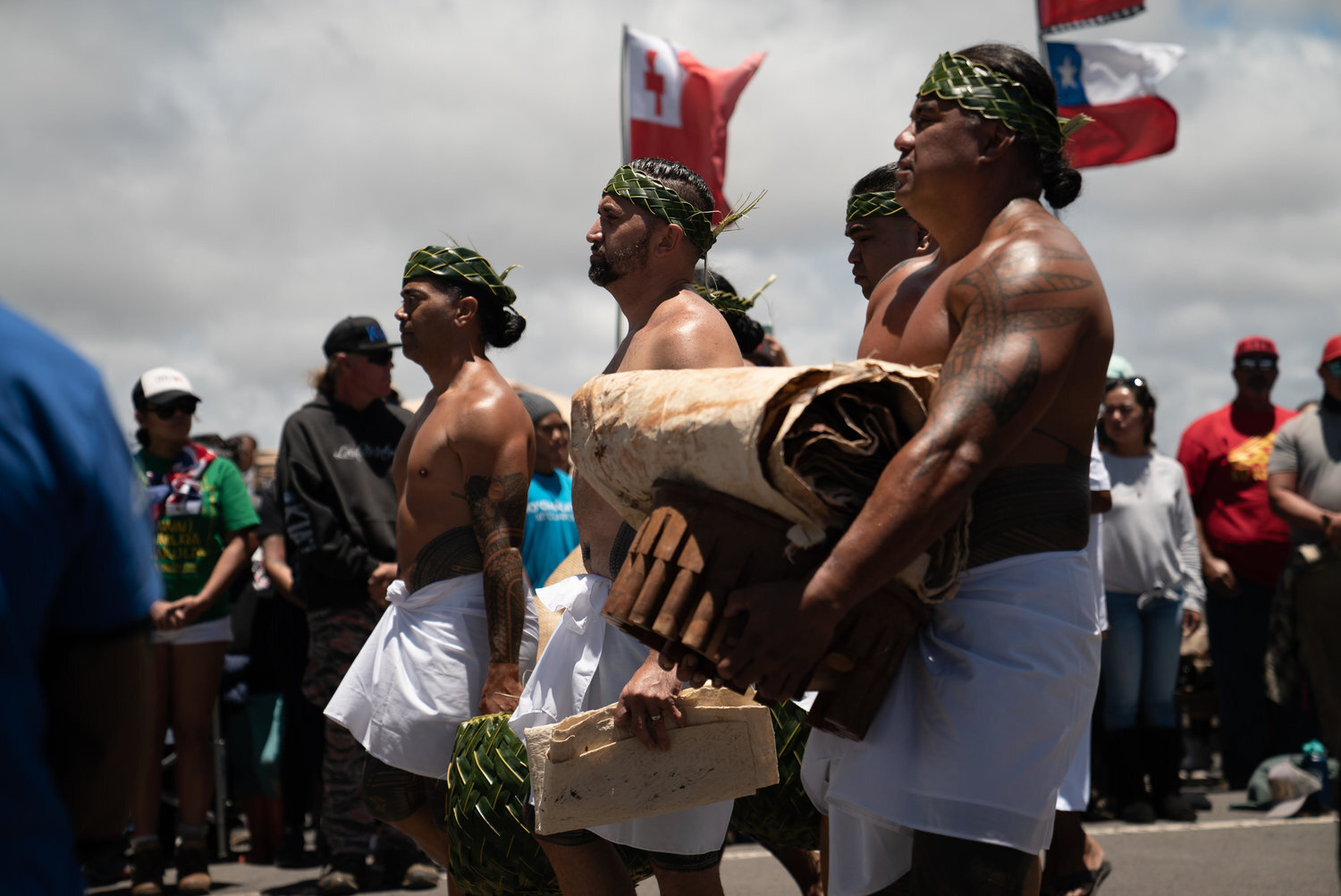 Arrival of the Tongan delegation to formally make offerings to the Kupuna line.