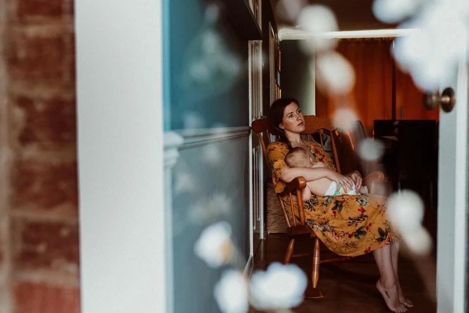 Encapsulating the Timelessness of Motherhood with Laura Wood