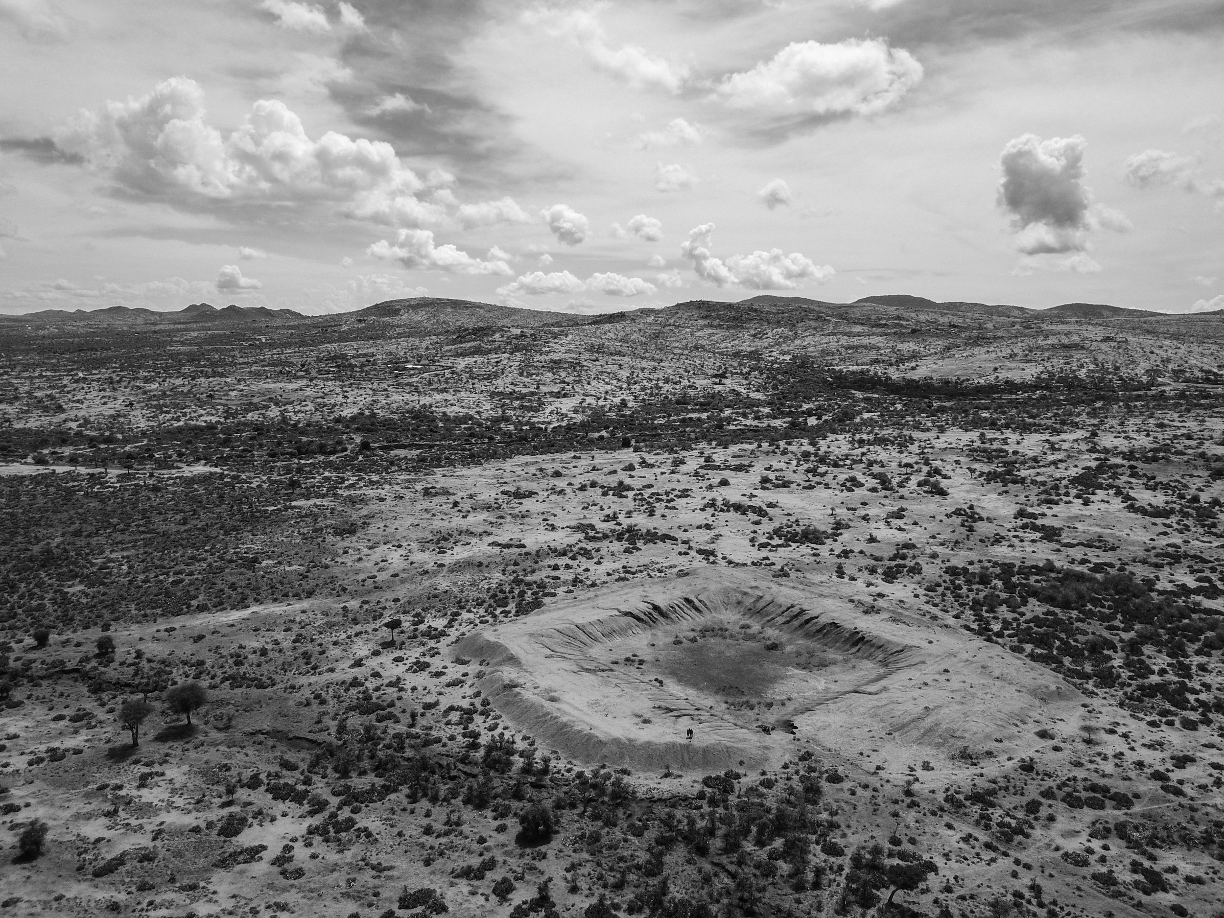  A drone-generated image of the shared community land separated from the Llodaiga large-scale ranch with a vast electric fence, Dol Dol, Laikipia county, Kenya. 