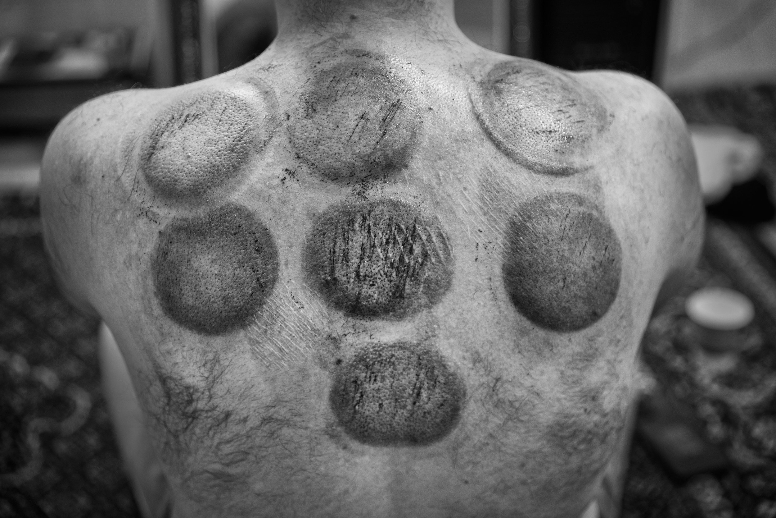 01- Ebrahimalipoor -  Bullets have no borders15.JPG