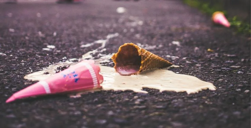AVOID THESE 7 FINANCIAL MISTAKES
