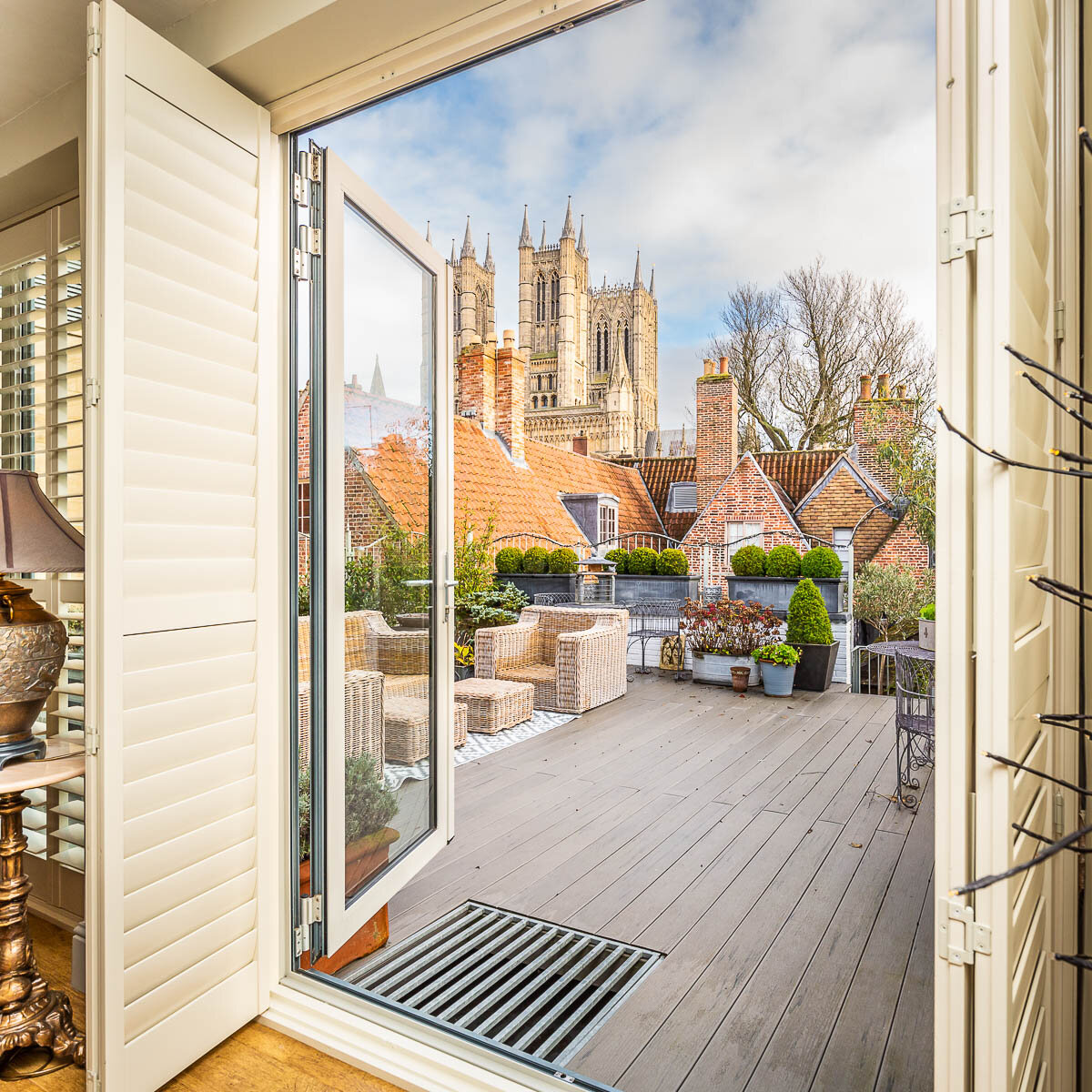 Wow! Lincoln has some stunning sights &amp; sometimes the homes I photograph absolutely make the most of what the City has to offer (but I may be biased!).

#exteriorphotography #propertyphotography #propertyphotographyservices #propertyphotos #prope
