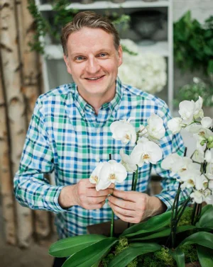 Expert-Panel-Member-Nick-Priestly-FLower-School-of-Glascow-and-Mood-Flowers.jpg
