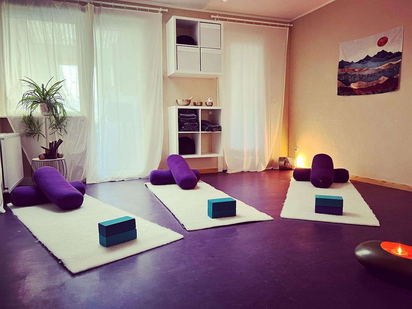 Ready to relax? 

#restorativeyoga #relax #restore #refresh #yoga #antwerpen