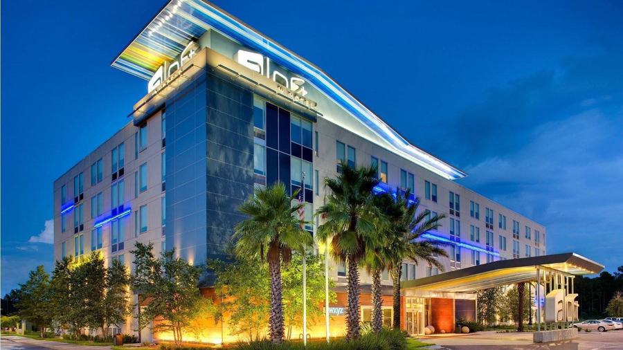 Aloft Jacksonville Tapestry Park