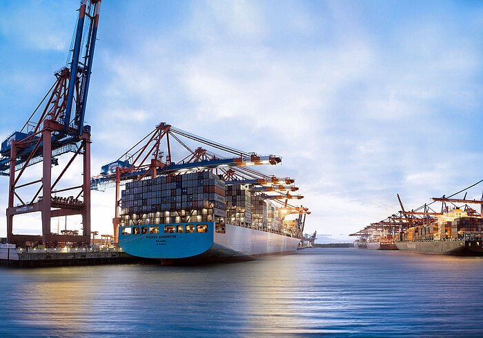 HAMBURG'DA BÜTÜNSEL LİMAN ÇÖZÜMLERİ İÇİN YEPYENİ PLATFORM!