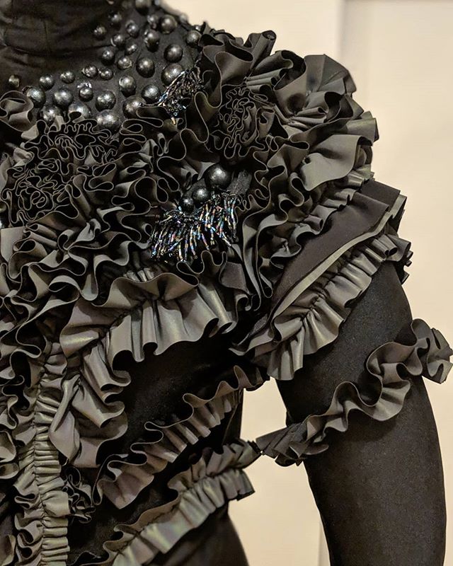 Got these back last week for a little touch up before the performance headed on to Greenland for a showing ✨ these are definitely one of my most favorite costumes I've ever made #fallforcostume .
.
.
.
.
.
#costumemaking #costume #fabricmanipulation 