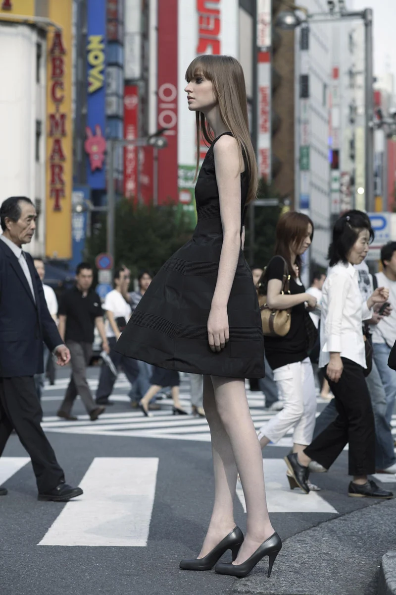 ellejapan3.jpg