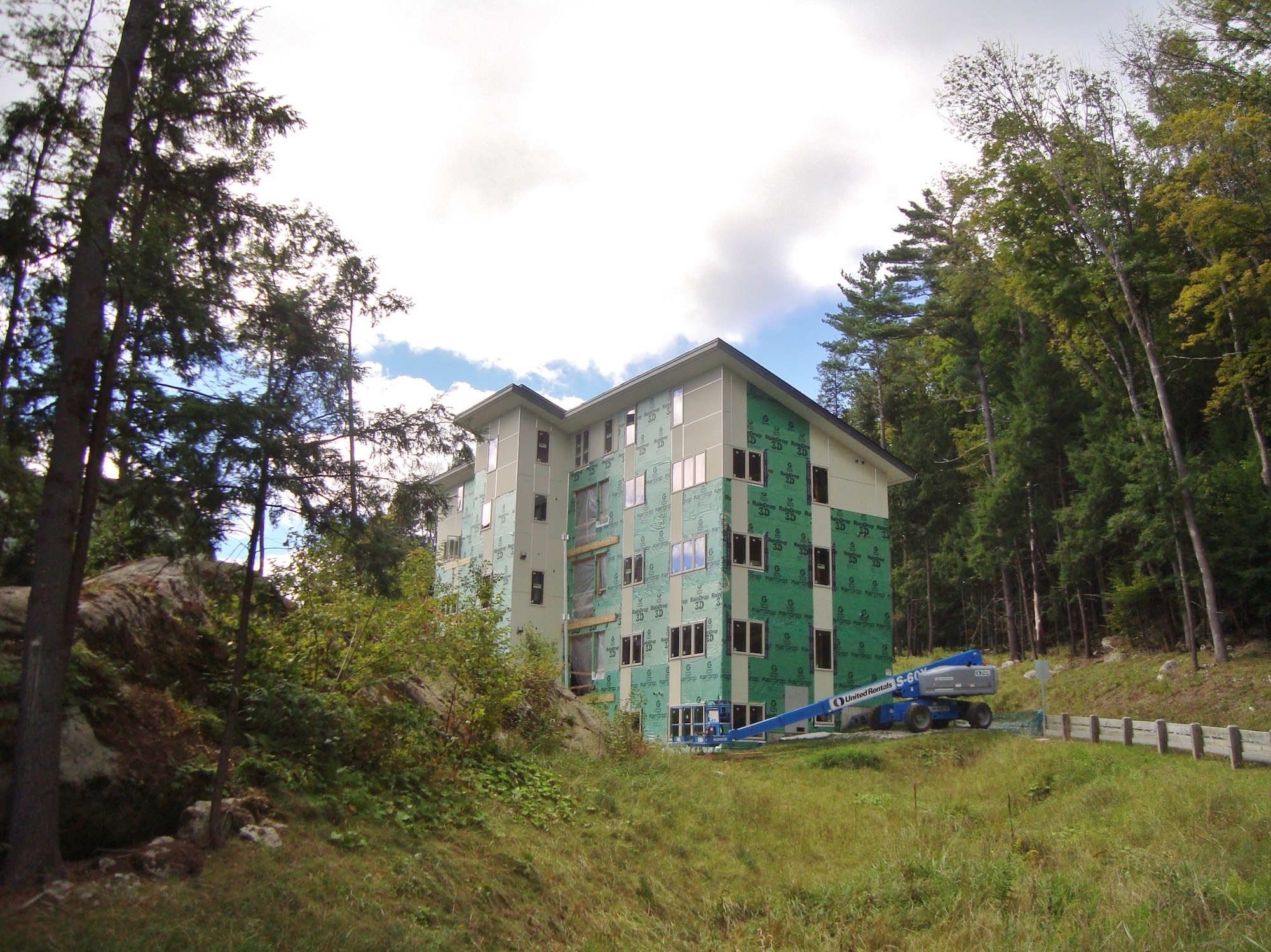 Position: Condos on the right deal with headlights.