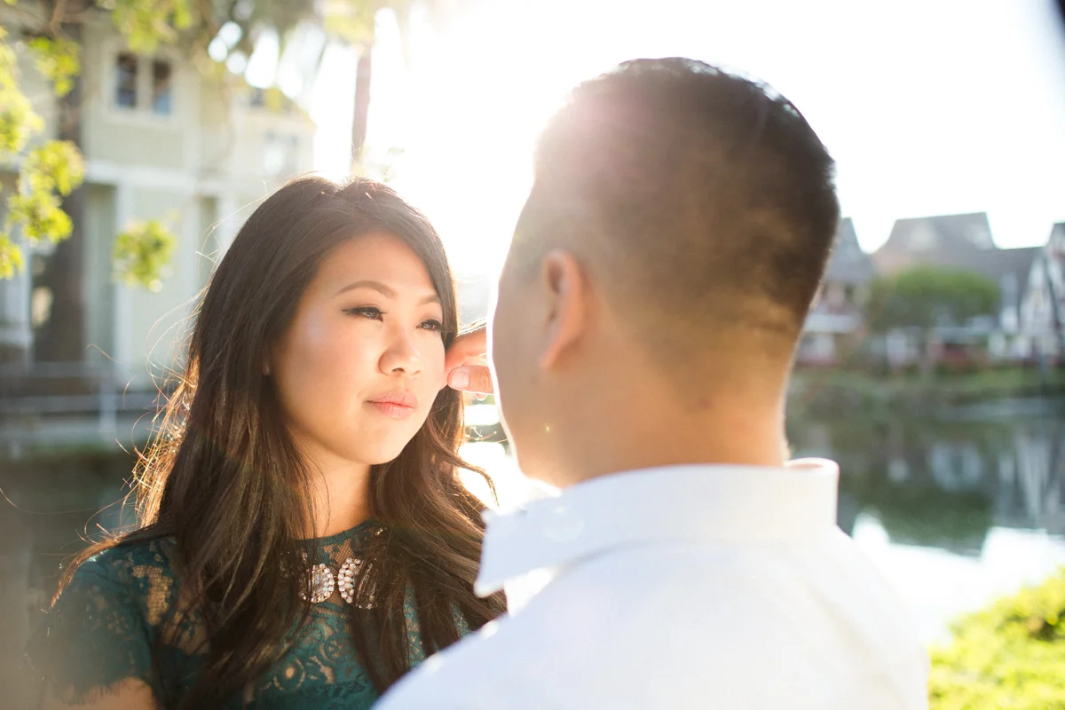 thevondys.com | Engagements at the Venice Canals | Southern California Engagement Photography | The Vondys