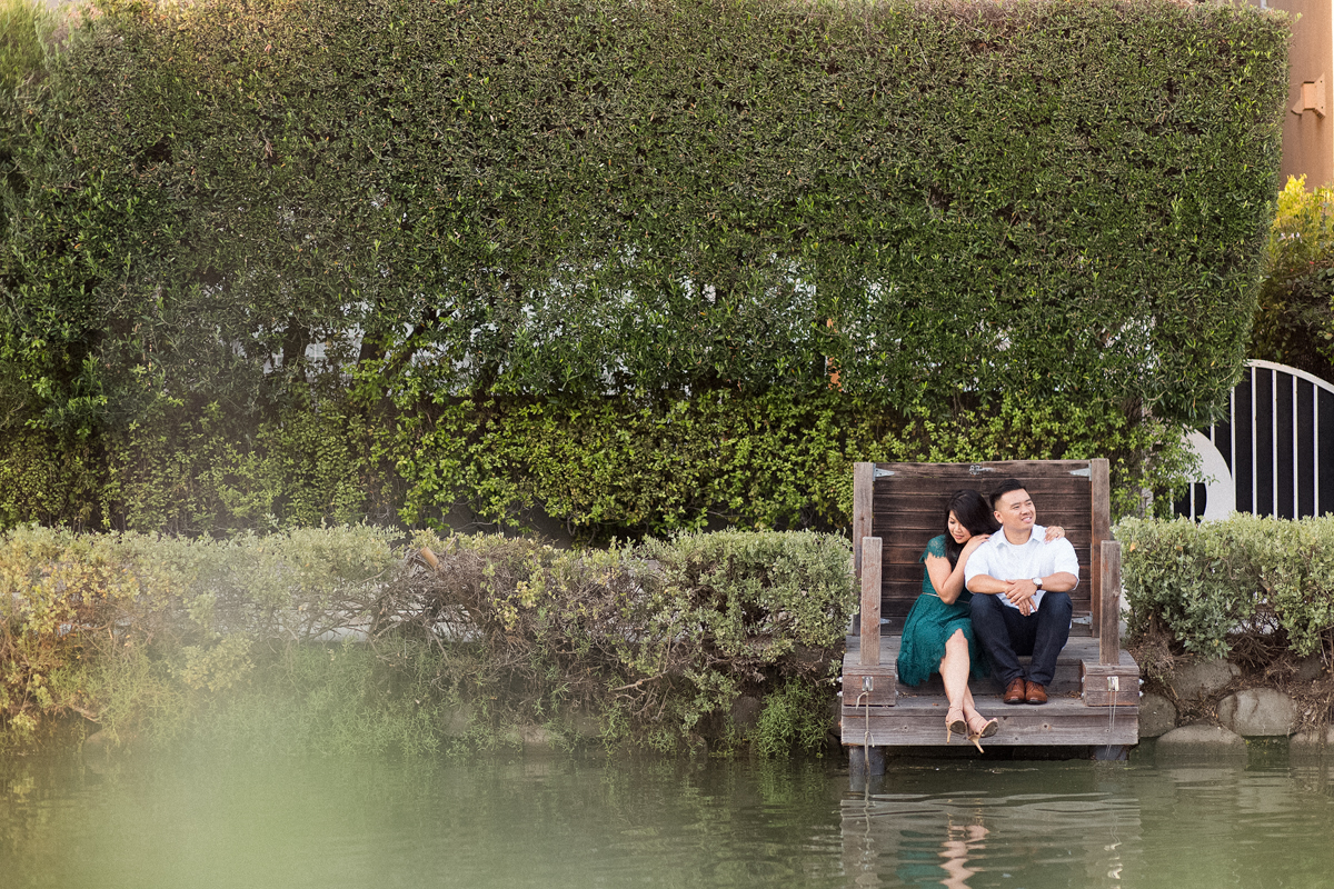 thevondys.com | Engagements at the Venice Canals | Southern California Engagement Photography | The Vondys