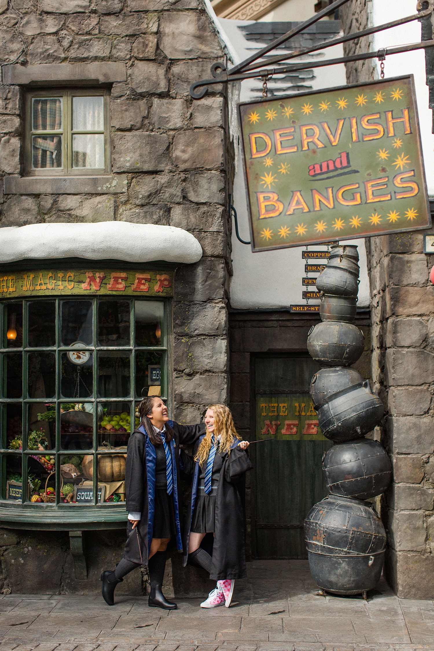 thevondys.com | Harry Potter World Engagement | Universal Studios | Los Angeles Wedding Photographer | The Vondys