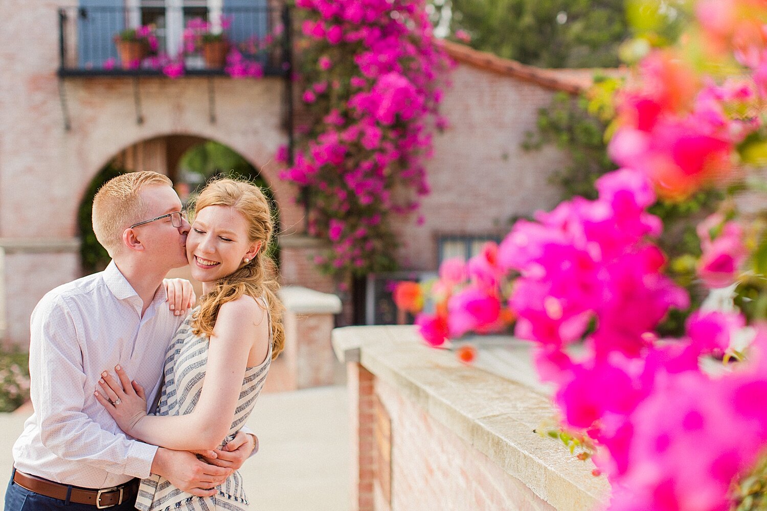 Palos Verdes Wedding Photographer | Malaga Cove Plaza Engagement Photography |  thevondys.com