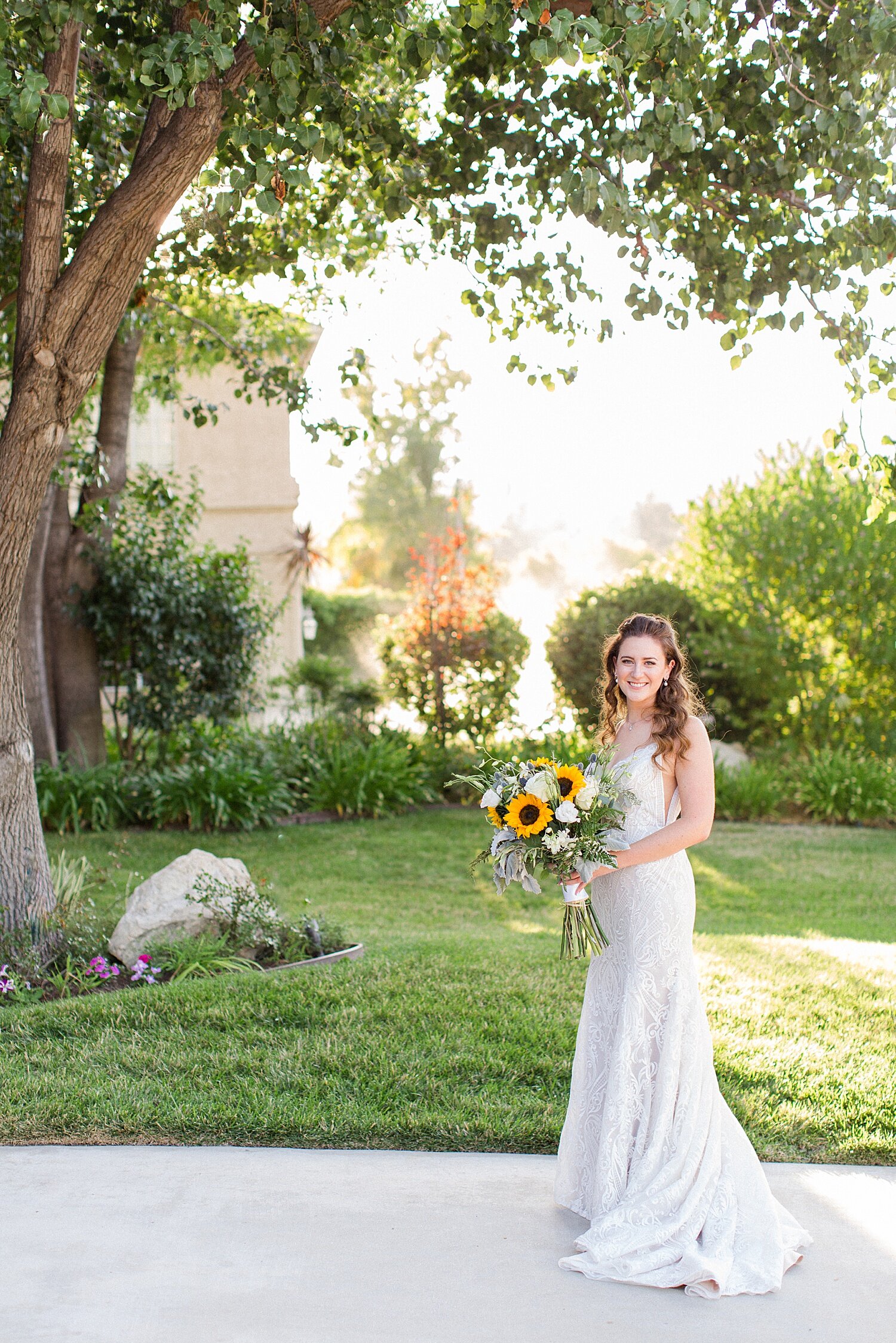Los Angeles Wedding Photographer | Backyard Wedding |  thevondys.com