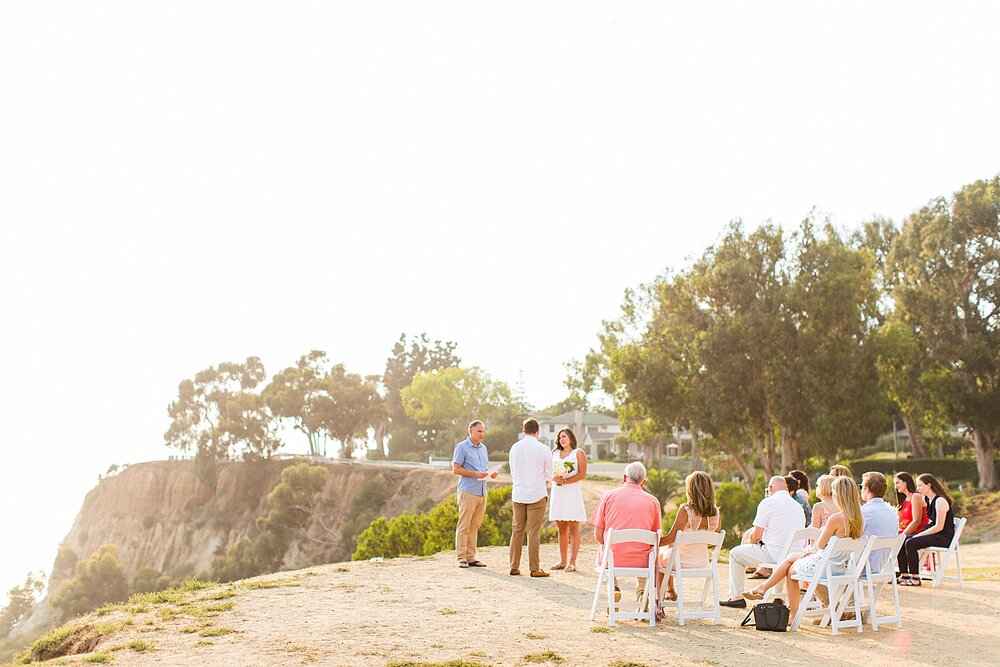 a beautiful small wedding ceremony on the bluffs of the pacific palisades | thevondys.com